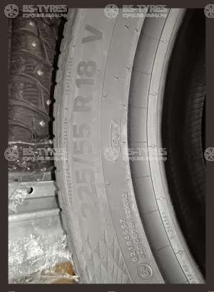 Continental UltraContact 225/45 R17 91V
