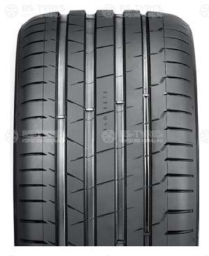 Nokian Tyres Hakka Black 2 235/40 R19 96Y (2017)