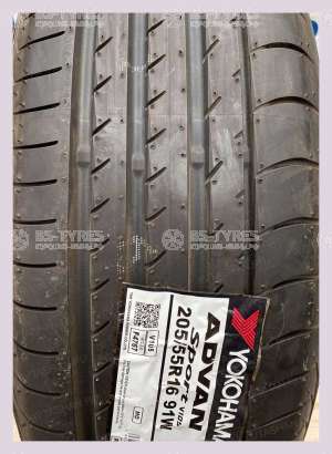 Yokohama Advan Sport V105 235/60 R18 107W