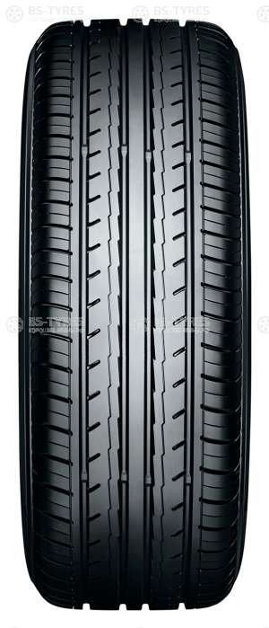 Yokohama BluEarth-Es32 215/50 R17 95V