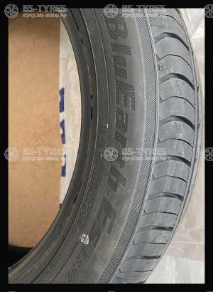 Yokohama BluEarth-Es32 215/50 R17 95V