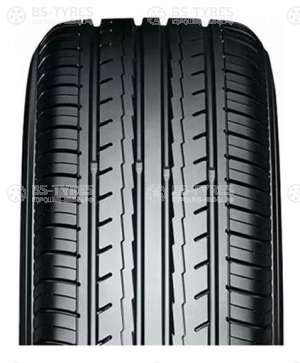 Yokohama BluEarth-Es32 215/50 R17 95V